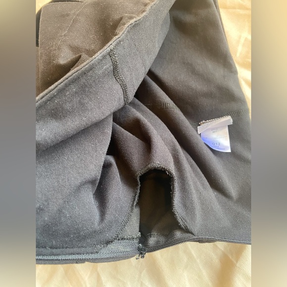 Like New Dennis Pleated Black Tennis Skirt - Picture 4 of 5